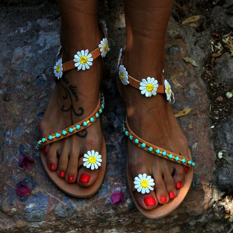 European And American-style Floral Rhinestone Flat Sandals For Women